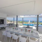 Chloe Villa Protaras